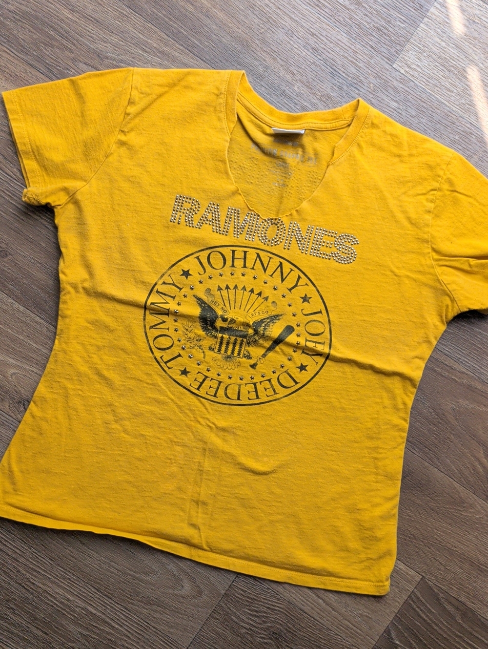 Officially Licensed 2018 Ramones Career Tour History Graphic T-Shirt